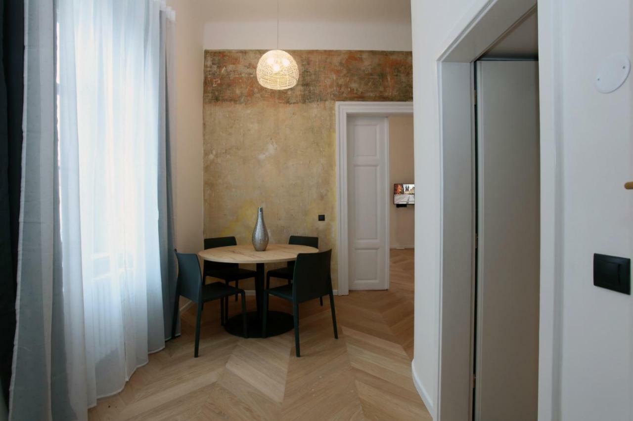 The Apartment House - Mezibranska Prága Kültér fotó