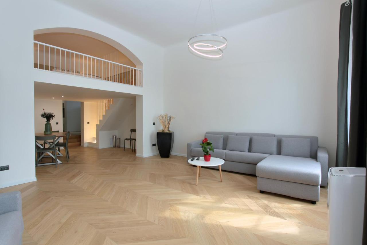 The Apartment House - Mezibranska Prága Kültér fotó